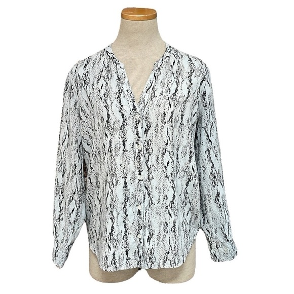 Soft Joie Top Women's Small Black Grey Snakeskin Print Collared Button Up Shirt - Picture 1 of 14